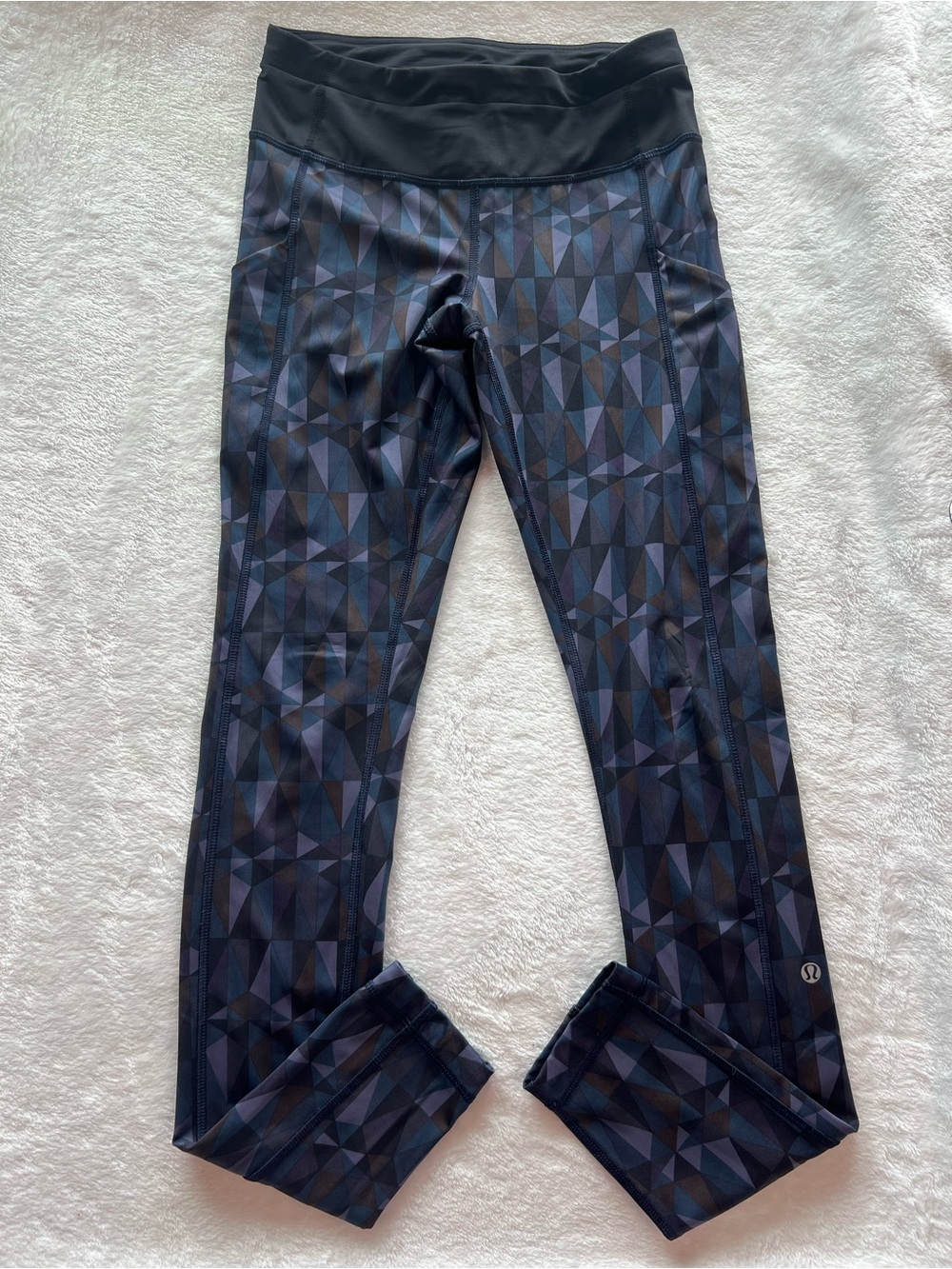 Luxe women’s Geometric Active Leggings - Black/Blue